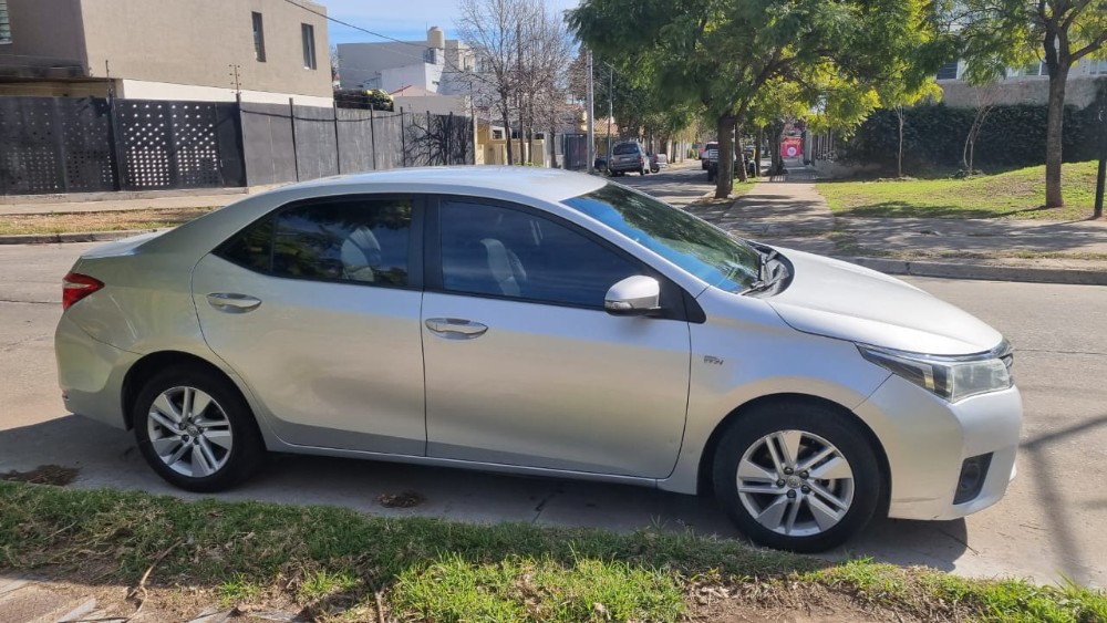 Toyota Corolla XEi — foto 3